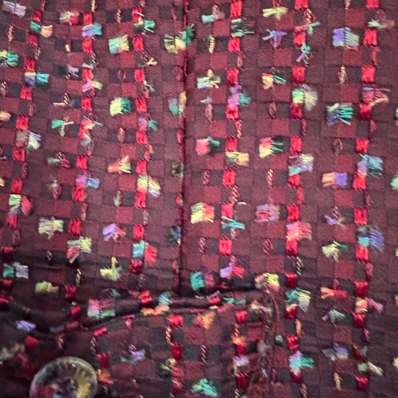 Elegant Burgundy Tweed Jacket Ptp 20” height 20” - Picture 3 of 10